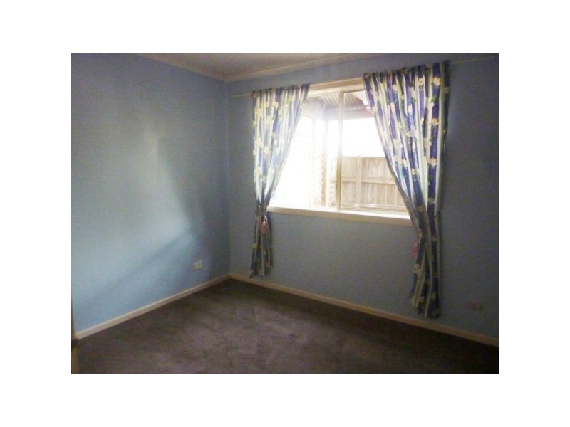 39 Bates Street, Cranbourne West VIC 3977