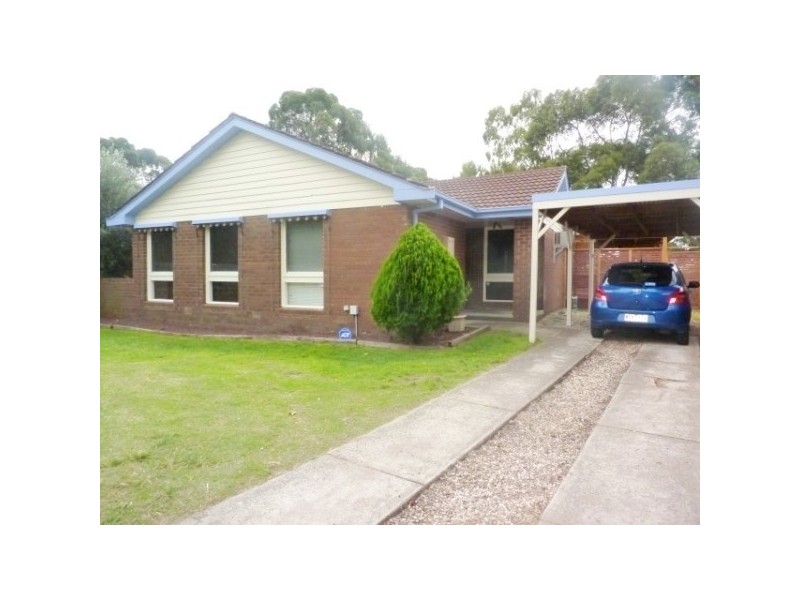 2 Fantail Court, Carrum Downs VIC 3201