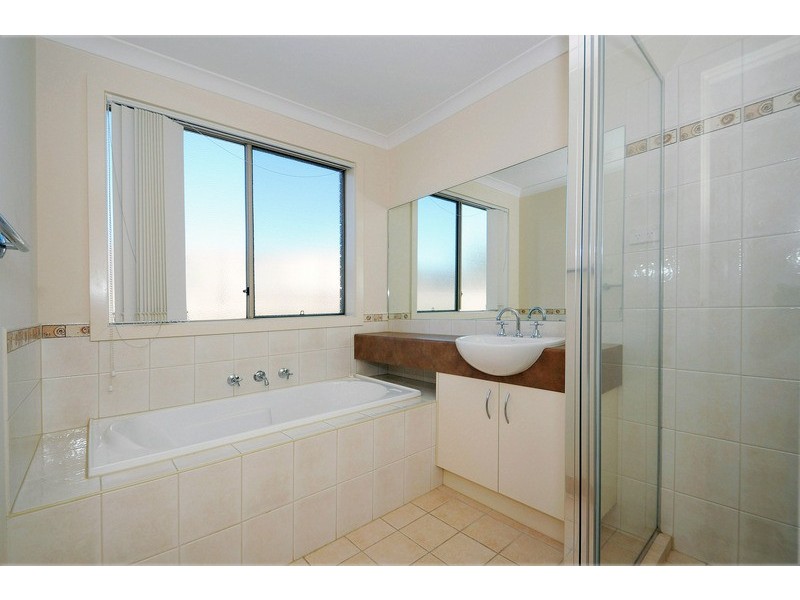 12 Bushy Park Place, Carrum Downs VIC 3201