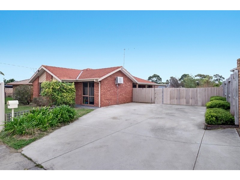 183 Lyrebird Drive, Carrum Downs VIC 3201