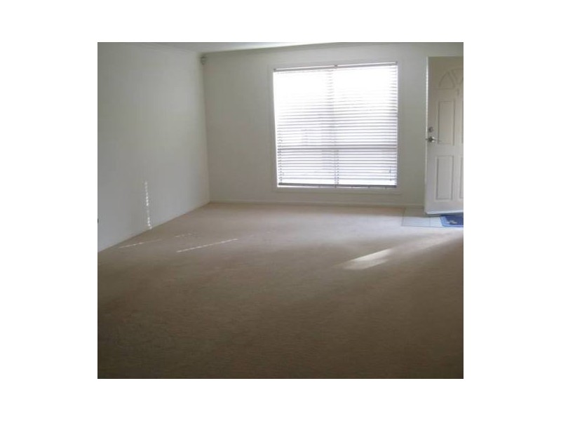 1/24 Robinia Street, Frankston VIC 3199