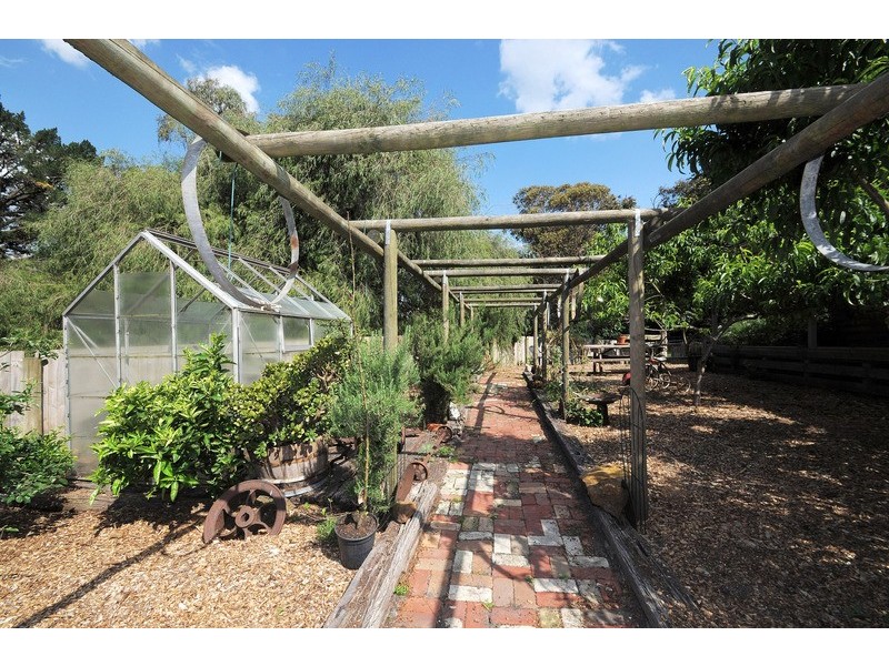 620 Cranbourne-Frankston Rd, Cranbourne South VIC 3977