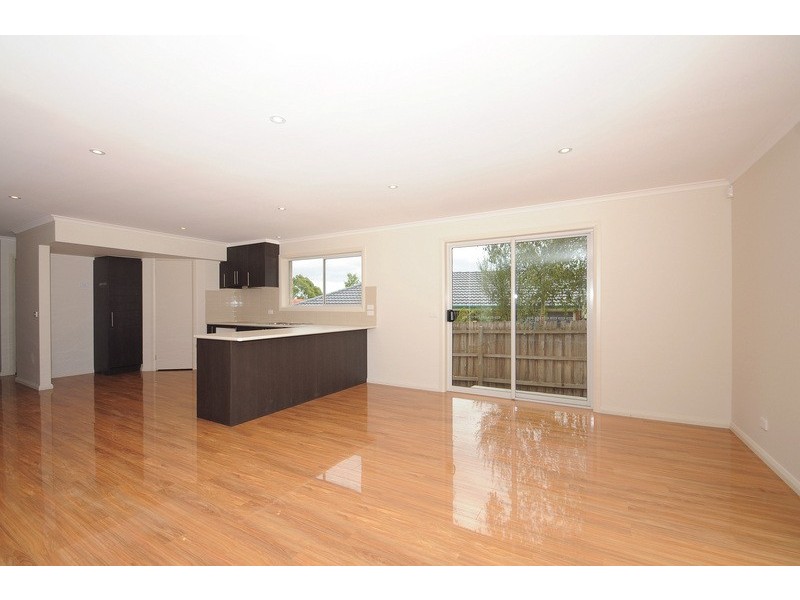 4/31 McCormicks Road, Carrum Downs VIC 3201