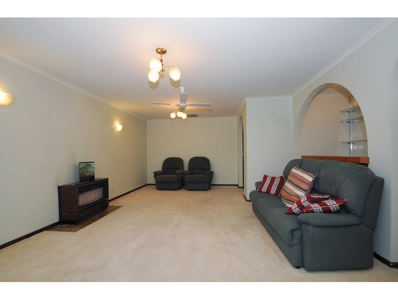 21 Cicada Court, Carrum Downs VIC 3201