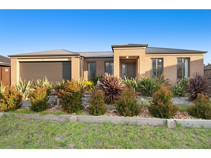 5 Katies Place, Carrum Downs VIC 3201