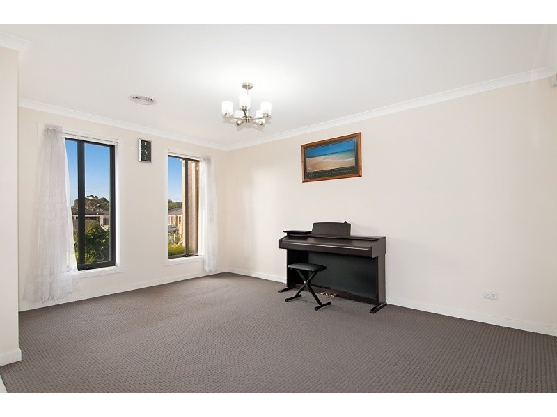 5 Katies Place, Carrum Downs VIC 3201