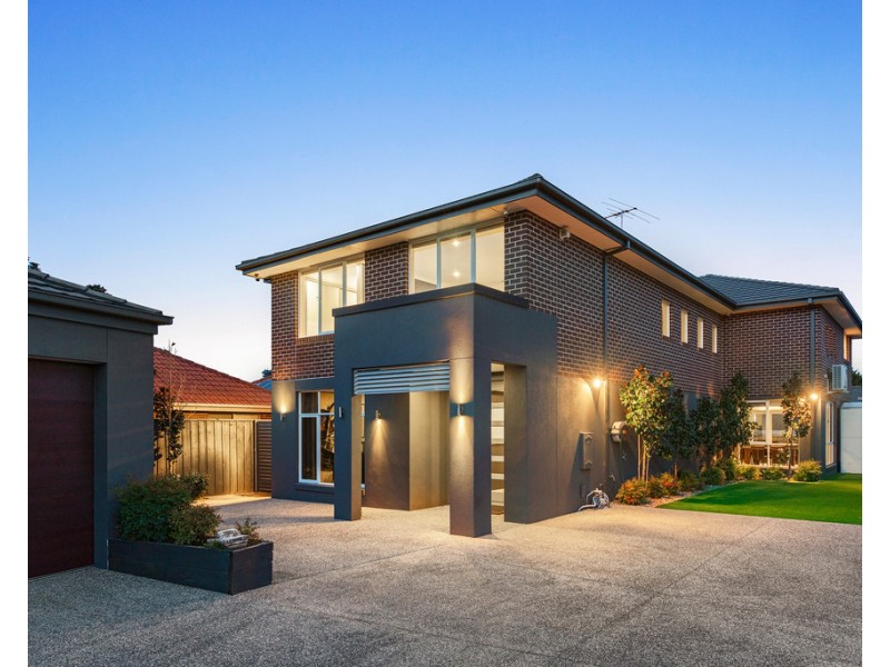 18 Clendon Court, Carrum Downs VIC 3201