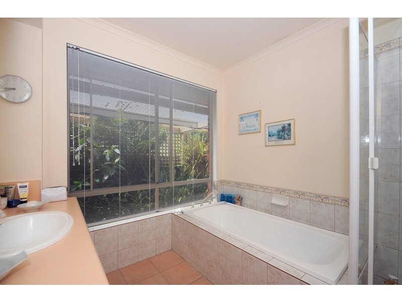 4 Stradbrook Court, Carrum Downs VIC 3201