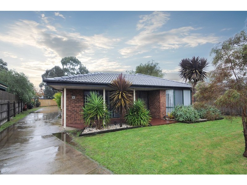 18 Conferta Court, Cranbourne West VIC 3977