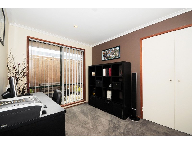 18 Conferta Court, Cranbourne West VIC 3977