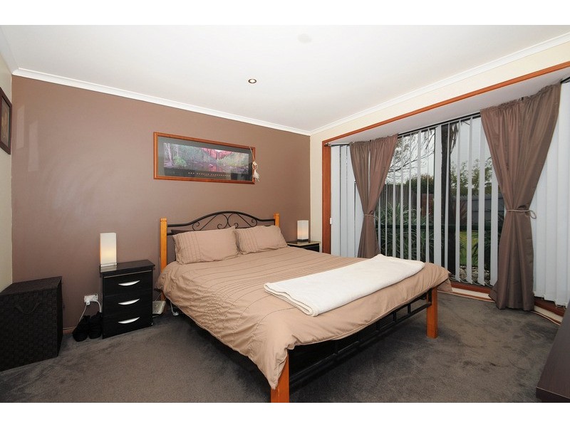 18 Conferta Court, Cranbourne West VIC 3977