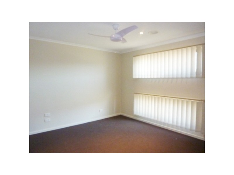 10 Di Blasi Court, Skye VIC 3977