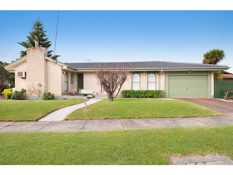 1 Muirfield Court, Frankston VIC 3199