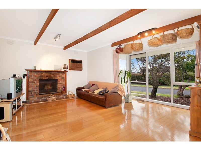 1 Muirfield Court, Frankston VIC 3199