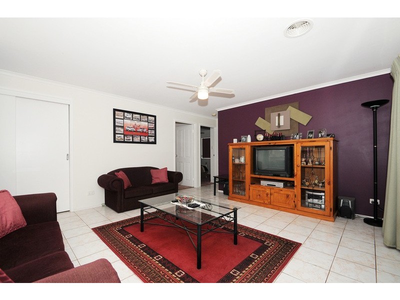 10 Leffern Court, Carrum Downs VIC 3201