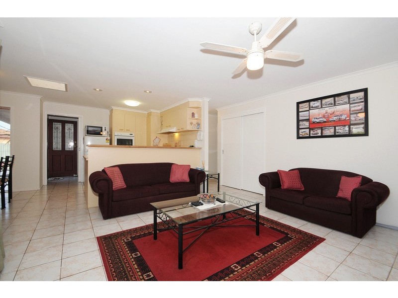 10 Leffern Court, Carrum Downs VIC 3201