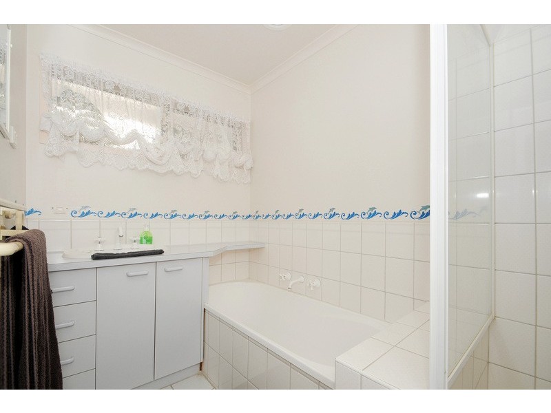 10 Leffern Court, Carrum Downs VIC 3201