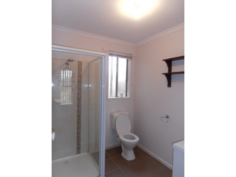 5 Esta Court, Carrum Downs VIC 3201