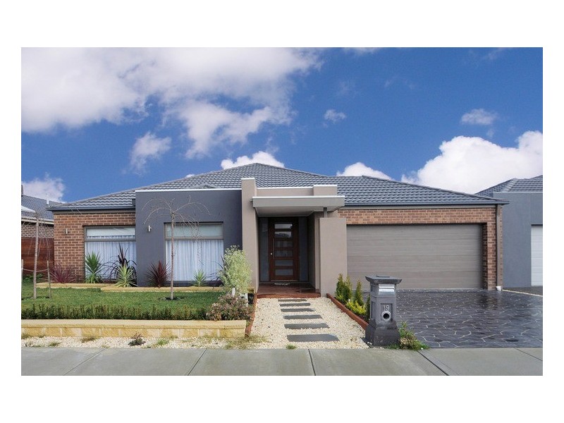 19 Malua Circuit, Sandhurst VIC 3977