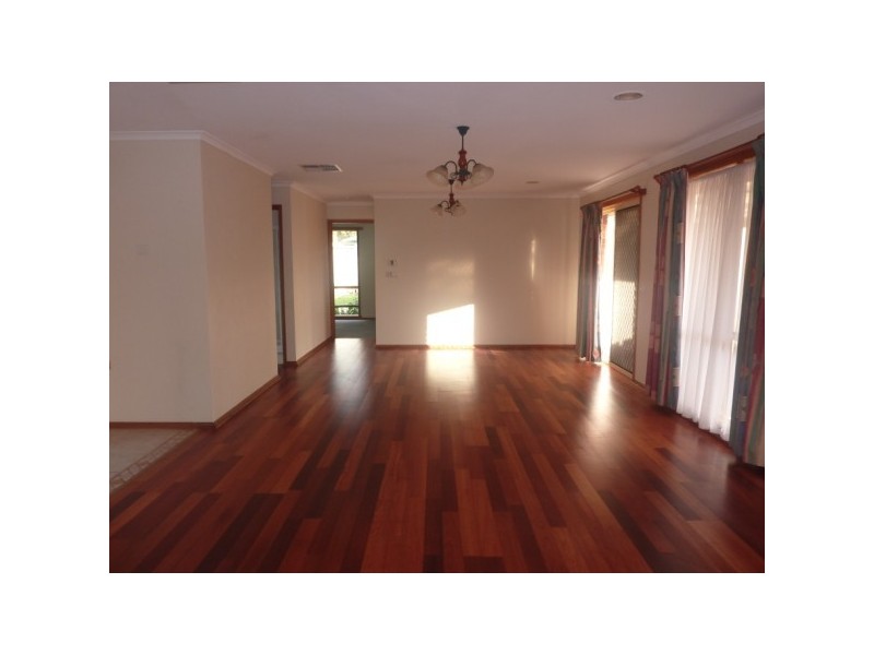 3 Lindas Way, Carrum Downs VIC 3201