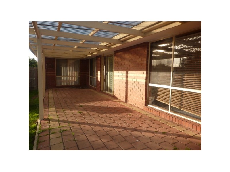 3 Lindas Way, Carrum Downs VIC 3201