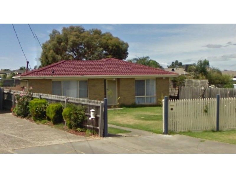 12 Strathearn Court, Carrum Downs VIC 3201