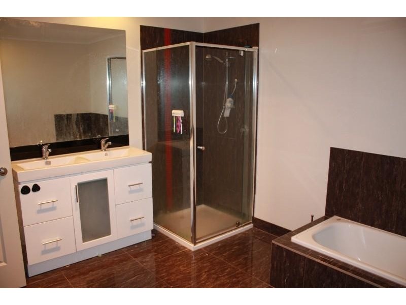 7 North Shore Drive, Patterson Lakes VIC 3197