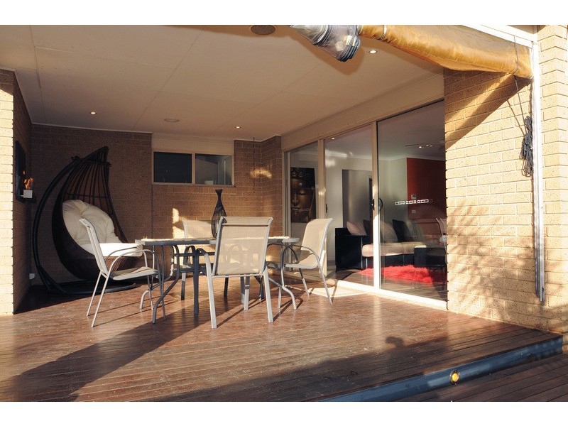 25 Diamond Parade, Skye VIC 3977