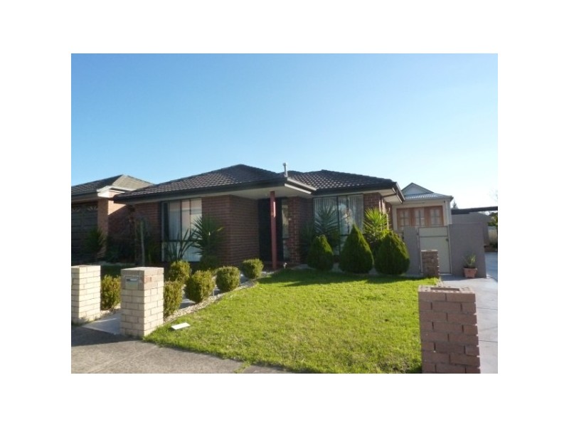 33 Carrum Woods Drive, Carrum Downs VIC 3201