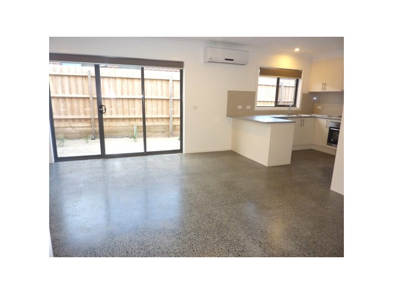 31/ 24-34 Hall Road, Carrum Downs VIC 3201