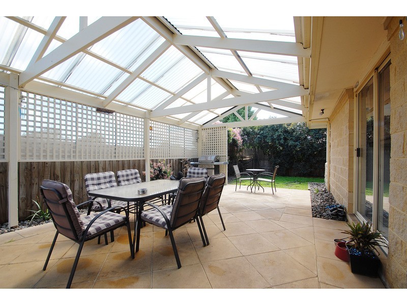 7 Helm Court, Carrum Downs VIC 3201