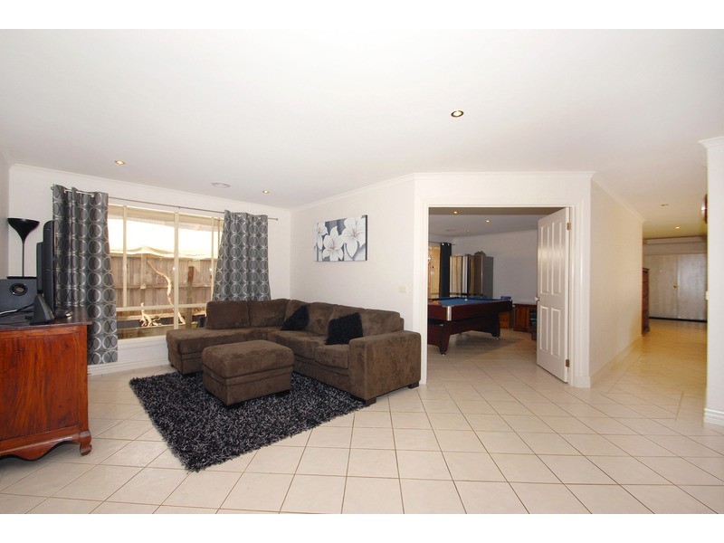 7 Helm Court, Carrum Downs VIC 3201