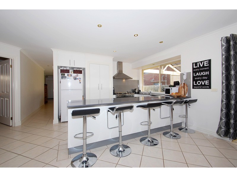 7 Helm Court, Carrum Downs VIC 3201