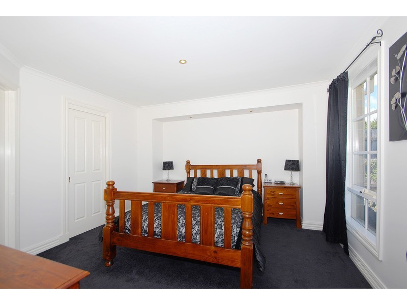 7 Helm Court, Carrum Downs VIC 3201