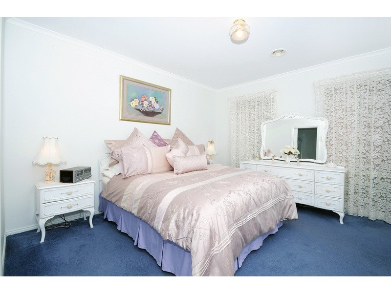 7 Andrea Claire Court, Skye VIC 3977