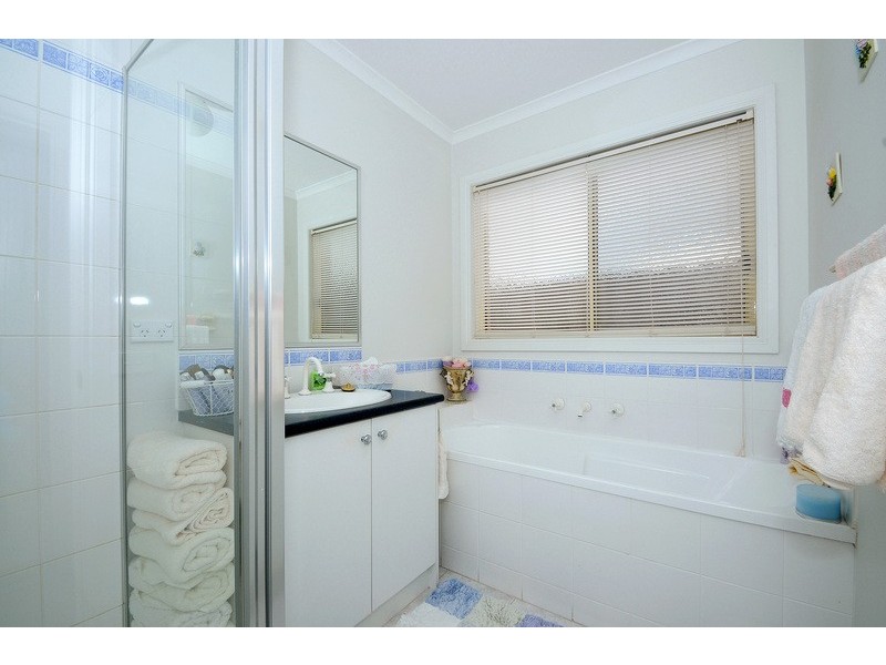 7 Andrea Claire Court, Skye VIC 3977