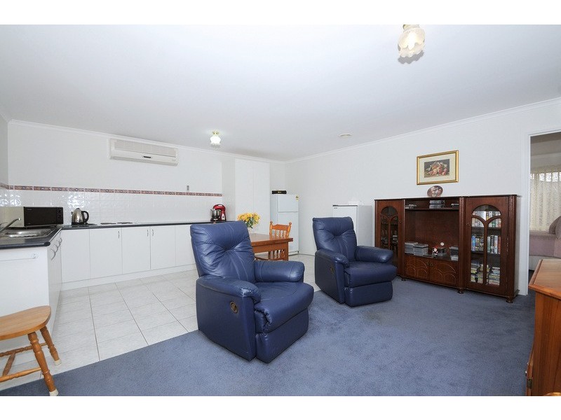 7 Andrea Claire Court, Skye VIC 3977