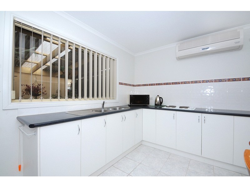 7 Andrea Claire Court, Skye VIC 3977