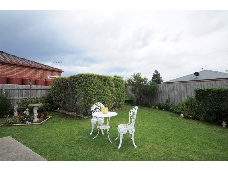 7 Andrea Claire Court, Skye VIC 3977