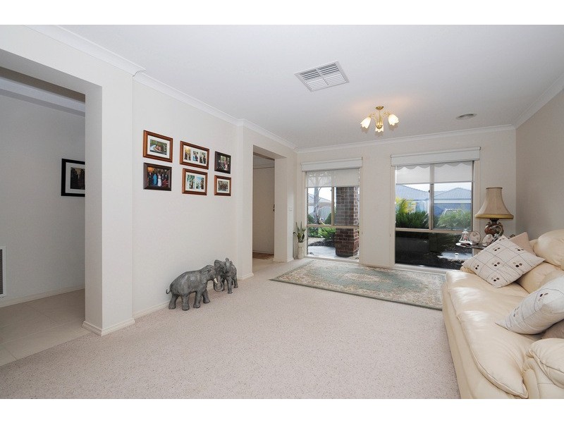 14 Webster Court, Carrum Downs VIC 3201