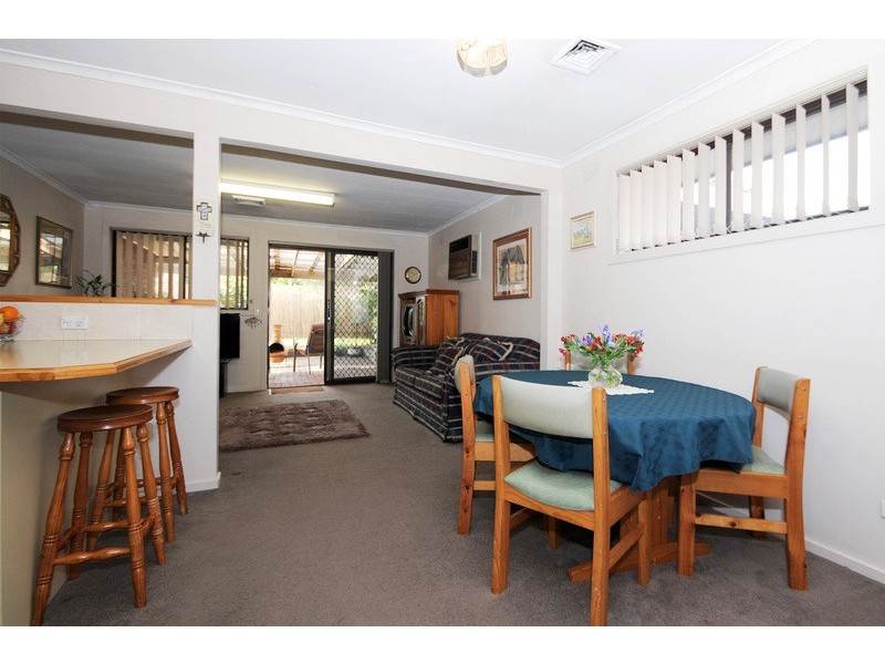 2 Wunalla Road, Seaford VIC 3198