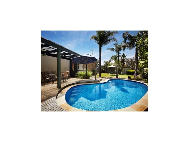 10 Indura Street, Mount Martha VIC 3934