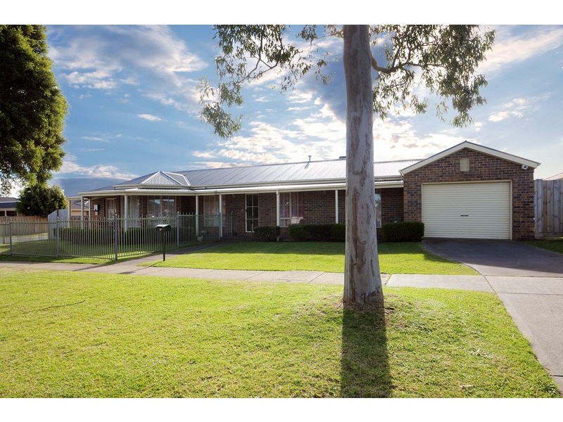 87 Broderick Road, Carrum Downs VIC 3201