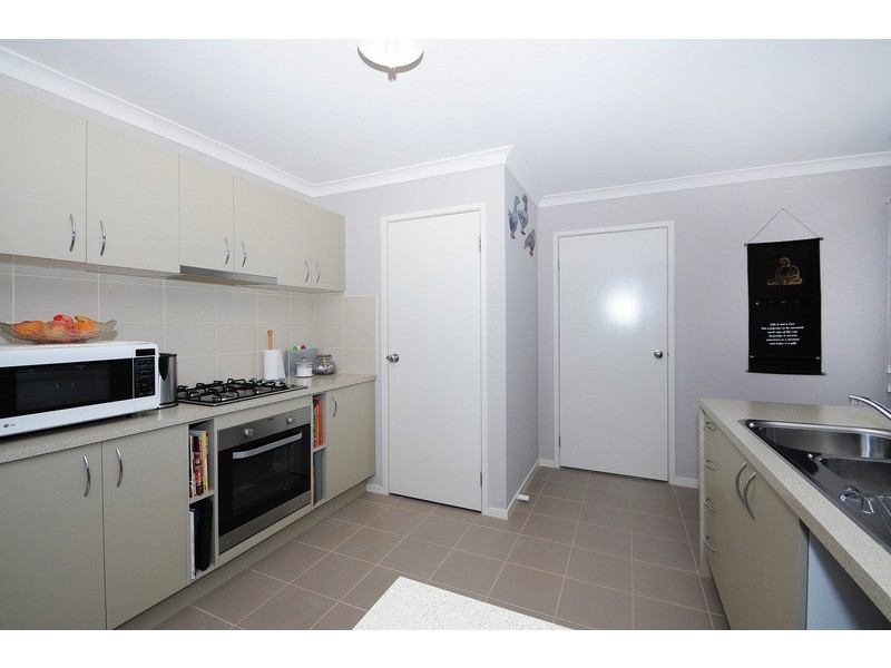 34 Triumph Way, Skye VIC 3977