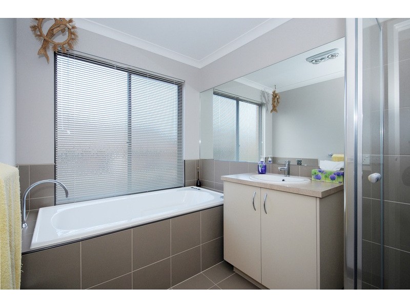 34 Triumph Way, Skye VIC 3977