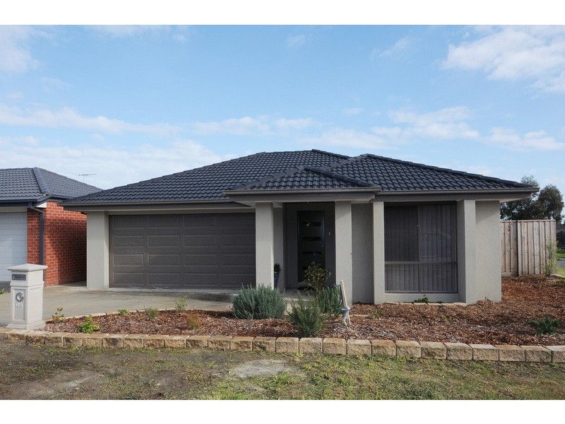 34 Triumph Way, Skye VIC 3977
