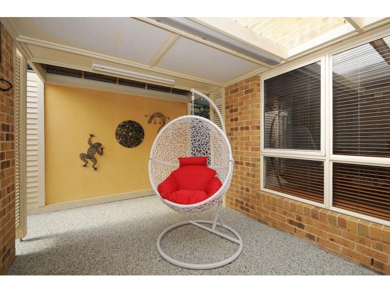 18 Haverbrack Drive, Berwick VIC 3806