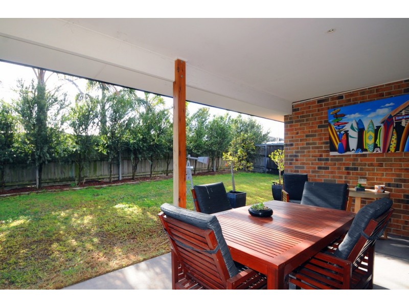 19 Sanoma Drive, Skye VIC 3977