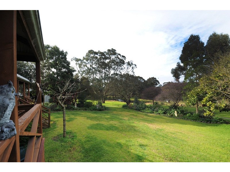 795 Robinsons Road, Pearcedale VIC 3912