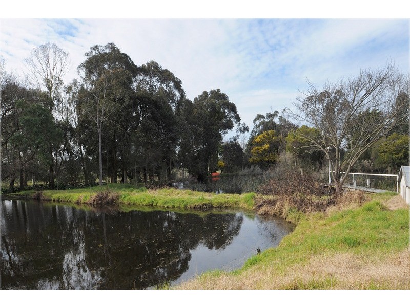 795 Robinsons Road, Pearcedale VIC 3912